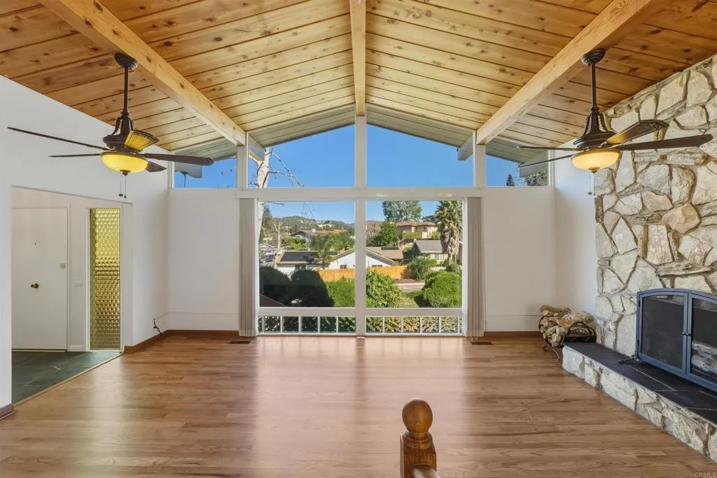 https://cdn.realtyfeed.com/cdn/127/306610892/99c0e319aa91748b1d71b58fd0bce33d.webp