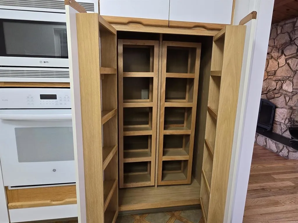 https://cdn.realtyfeed.com/cdn/127/306610892/e75c742ab729158f44d4d1707e2d7510.webp