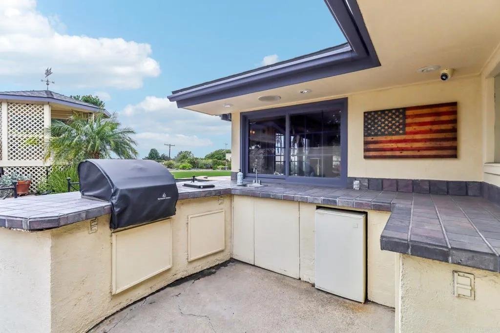 https://cdn.realtyfeed.com/cdn/127/306610893/7fc6a97960ab3963d1a39982a51d6aa3.webp
