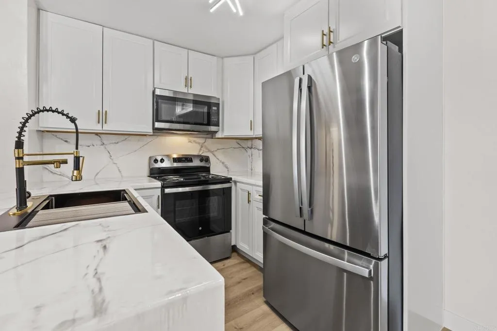 Photo #3: PTP2600031 Listing: Photo #3