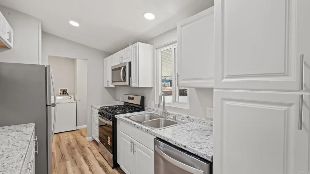 https://cdn.realtyfeed.com/cdn/127/306611039/470295612d3375b1ef47a7d1c1e197f7.webp