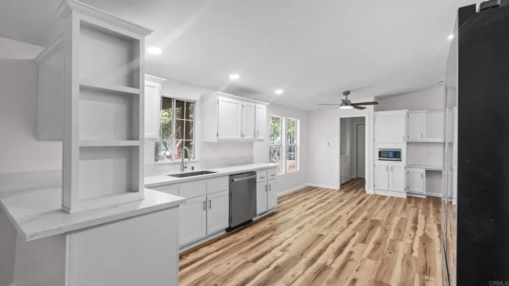 https://cdn.realtyfeed.com/cdn/127/306611041/4beeb4f2a30e04015115533220711054.webp
