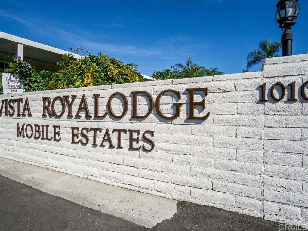 https://cdn.realtyfeed.com/cdn/127/306611044/9ea270c78bfa83f0f631975696500909.webp