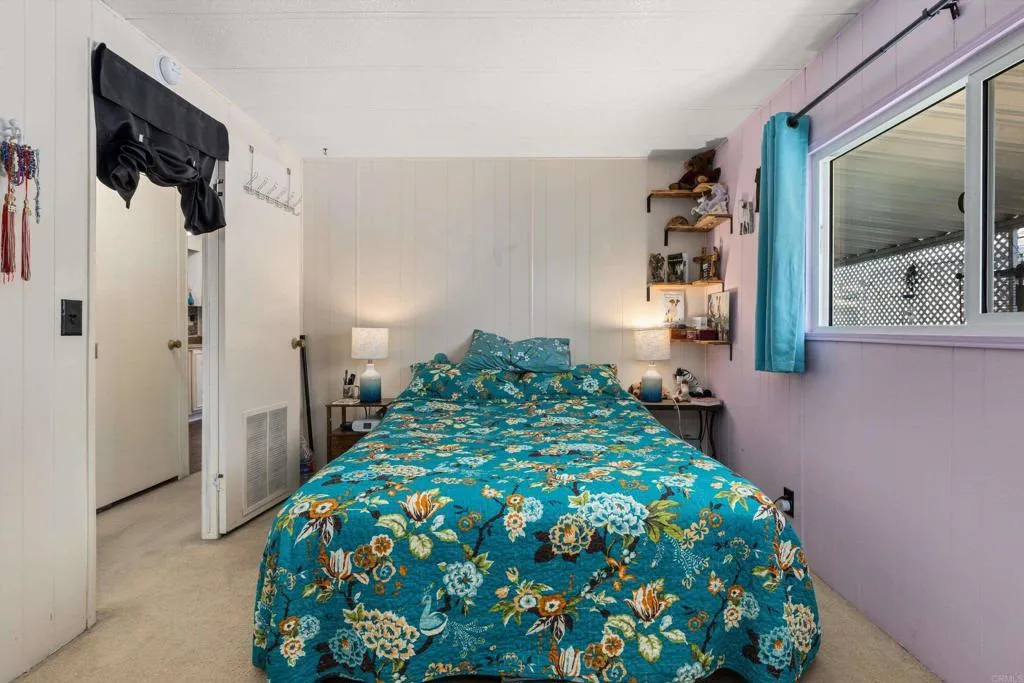 https://cdn.realtyfeed.com/cdn/127/306611044/e86f9e79470963bf79ad205820aa6381.webp