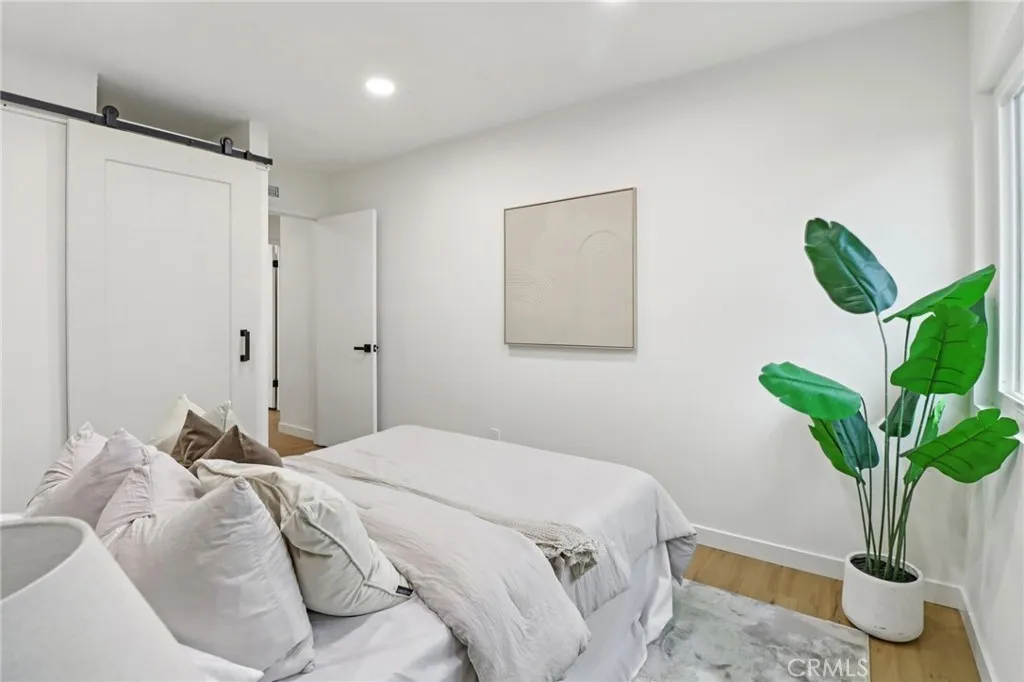 https://cdn.realtyfeed.com/cdn/127/306611095/8cf5a5b571755c117dcfe524299fefde.webp