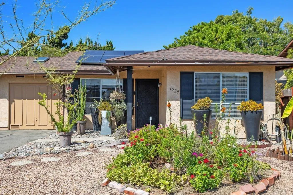 Photo #3: NDP2600056 Listing: Photo #3