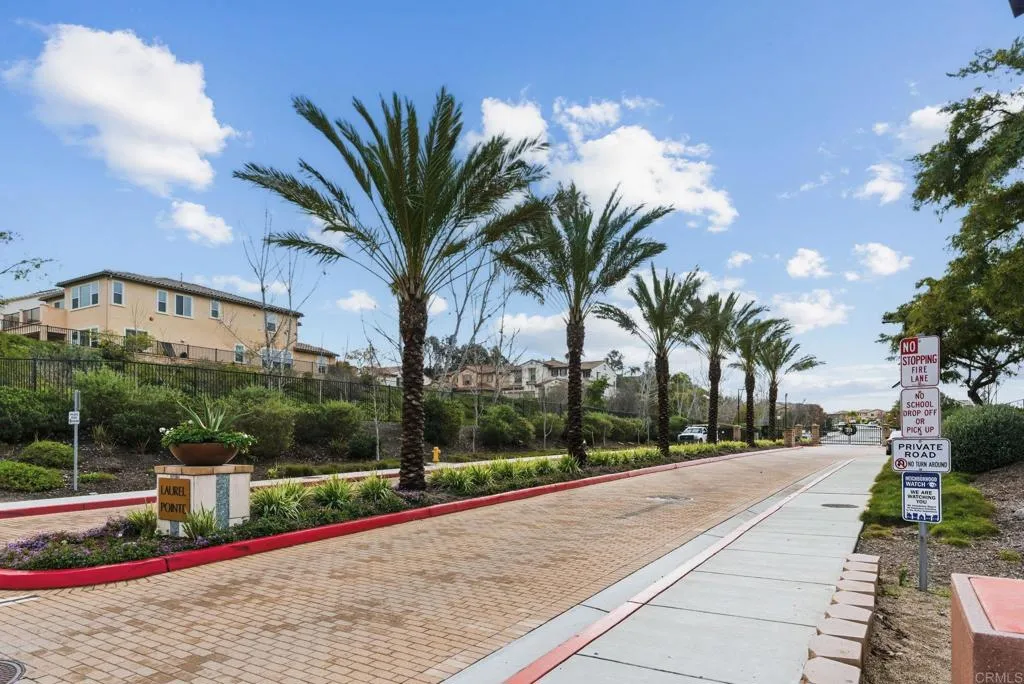 https://cdn.realtyfeed.com/cdn/127/306611107/7a51c2d93a8eb6f04f7708d945736bee.webp
