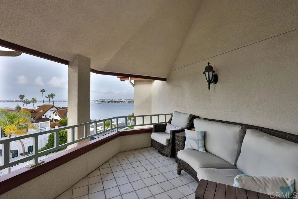 1099 1st UNIT 420, Coronado, CA, 92118