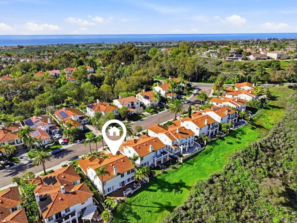 https://cdn.realtyfeed.com/cdn/127/306611186/8303df2e8092f69020b6d7b26b903205.webp