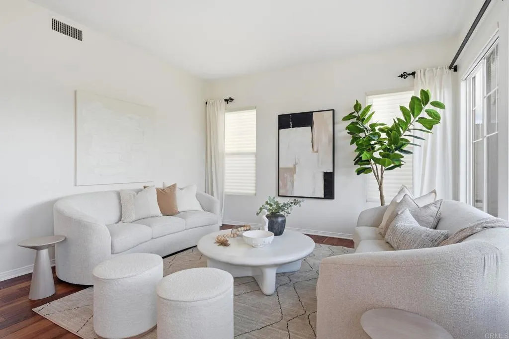https://cdn.realtyfeed.com/cdn/127/306611186/c02926a65344bf87b1f5da705f094764.webp