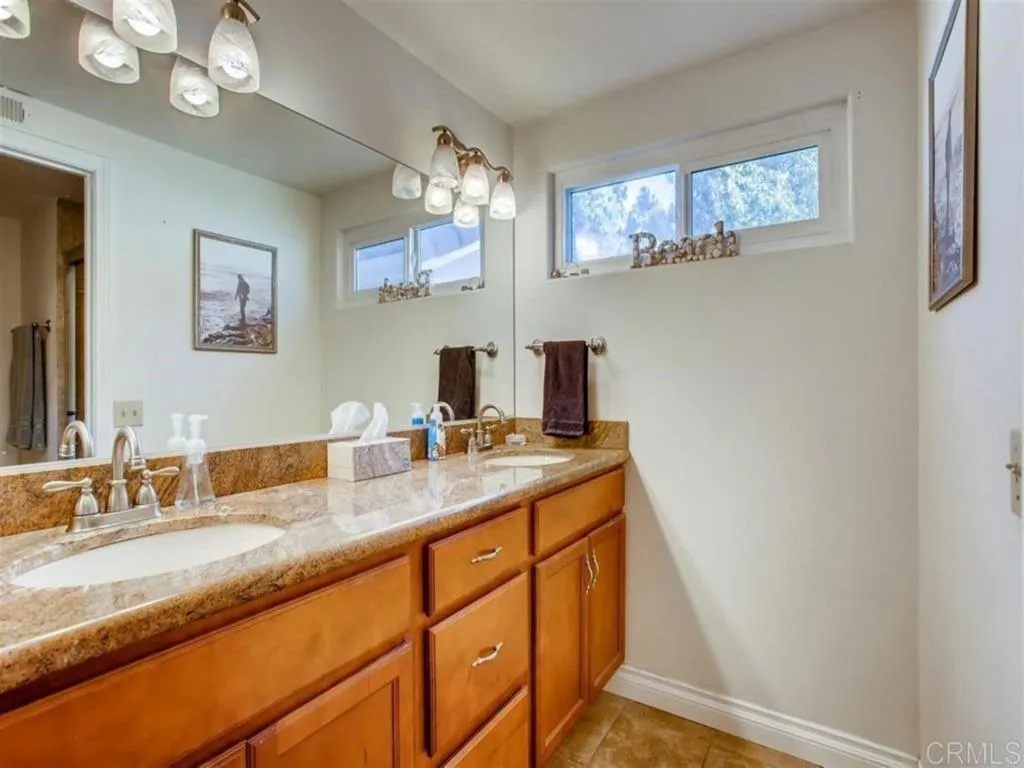 Photo #6: NDP2600065 Listing: Photo #6