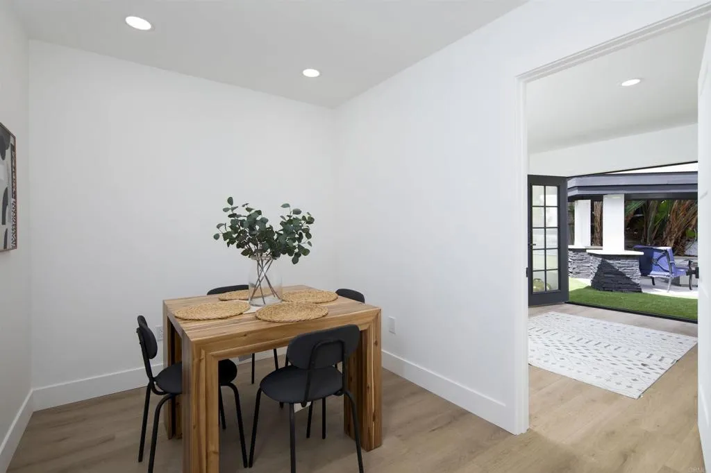 https://cdn.realtyfeed.com/cdn/127/306611259/02c2436e424991c6b1dfc1ccb6998bea.webp