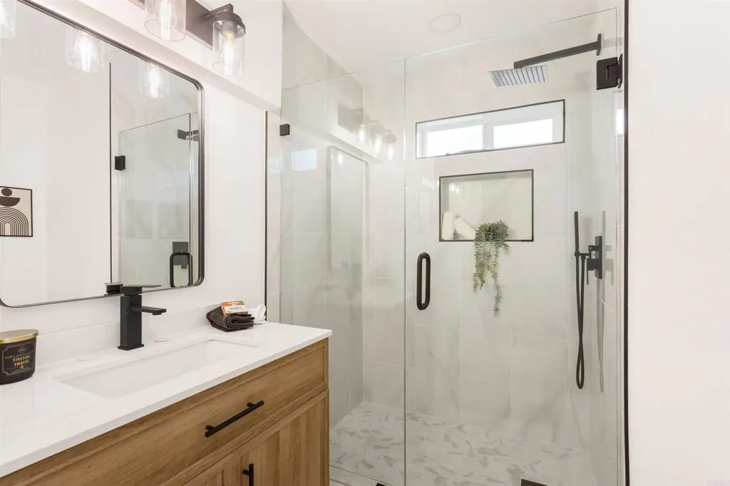 https://cdn.realtyfeed.com/cdn/127/306611259/995820a09a1db22d7f86610571d15fd3.webp