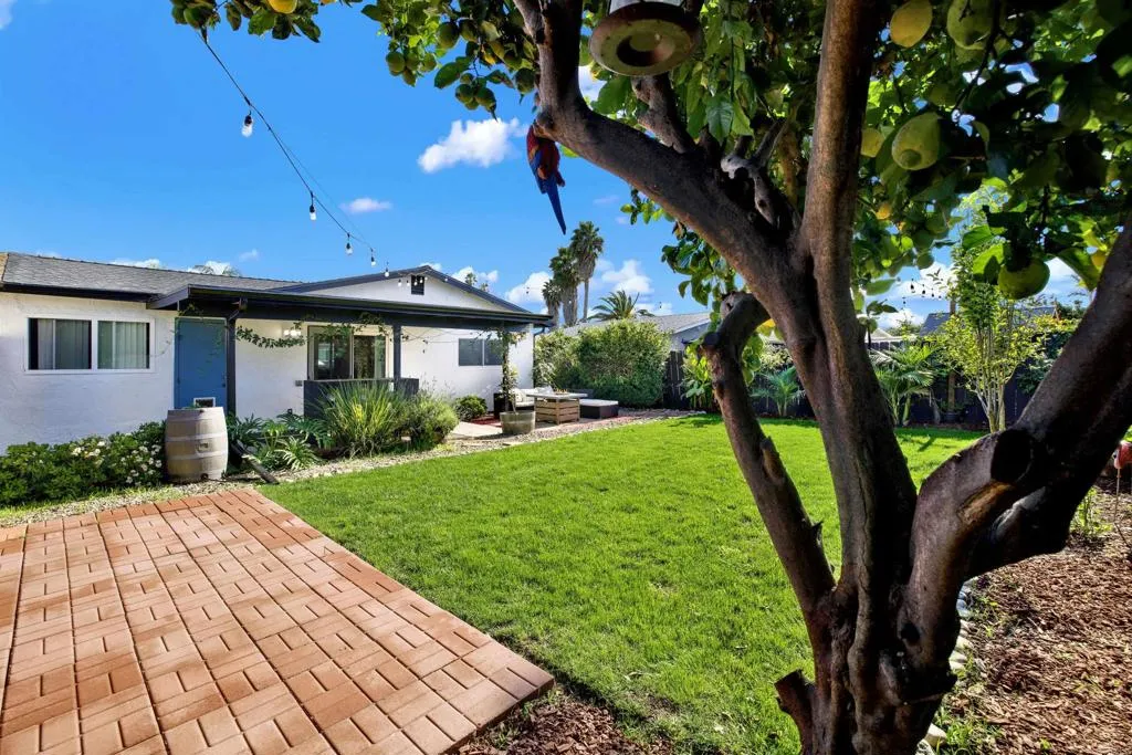 https://cdn.realtyfeed.com/cdn/127/306611347/07585b35aef4f4c1c7d9a7080c54cd27.webp