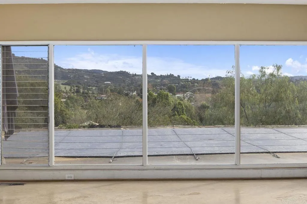 https://cdn.realtyfeed.com/cdn/127/306611367/1a96390cafc2e3e6fc41070829746a3f.webp