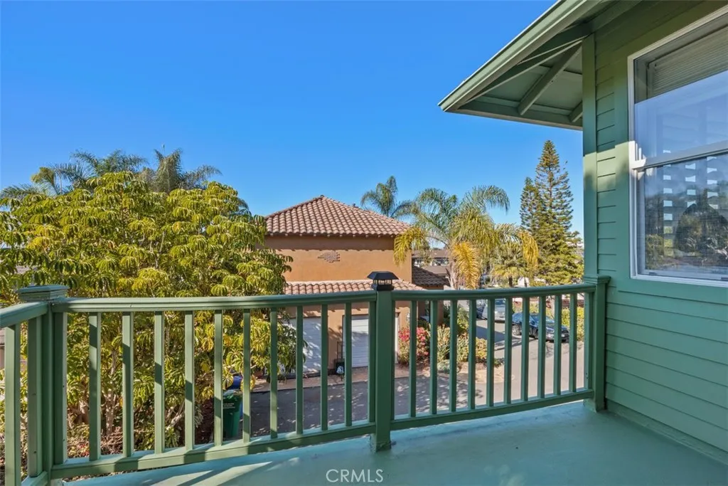 https://cdn.realtyfeed.com/cdn/127/306611374/d669d470f5dec3344e392ac73227c9ad.webp