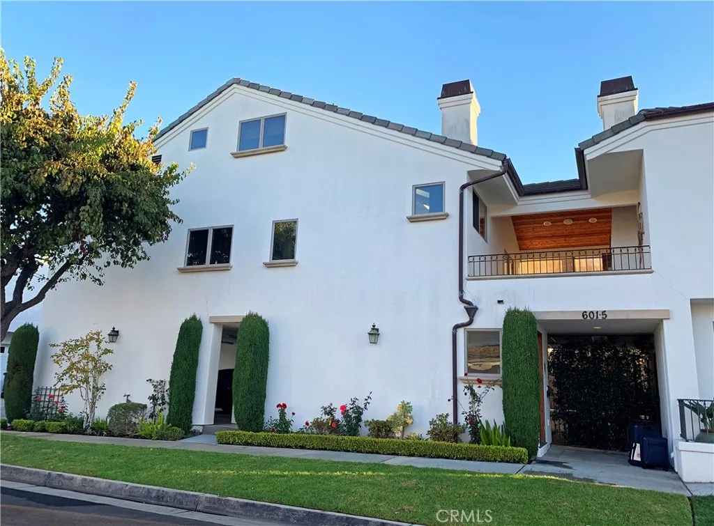 Corona Del Mar, CA 92625