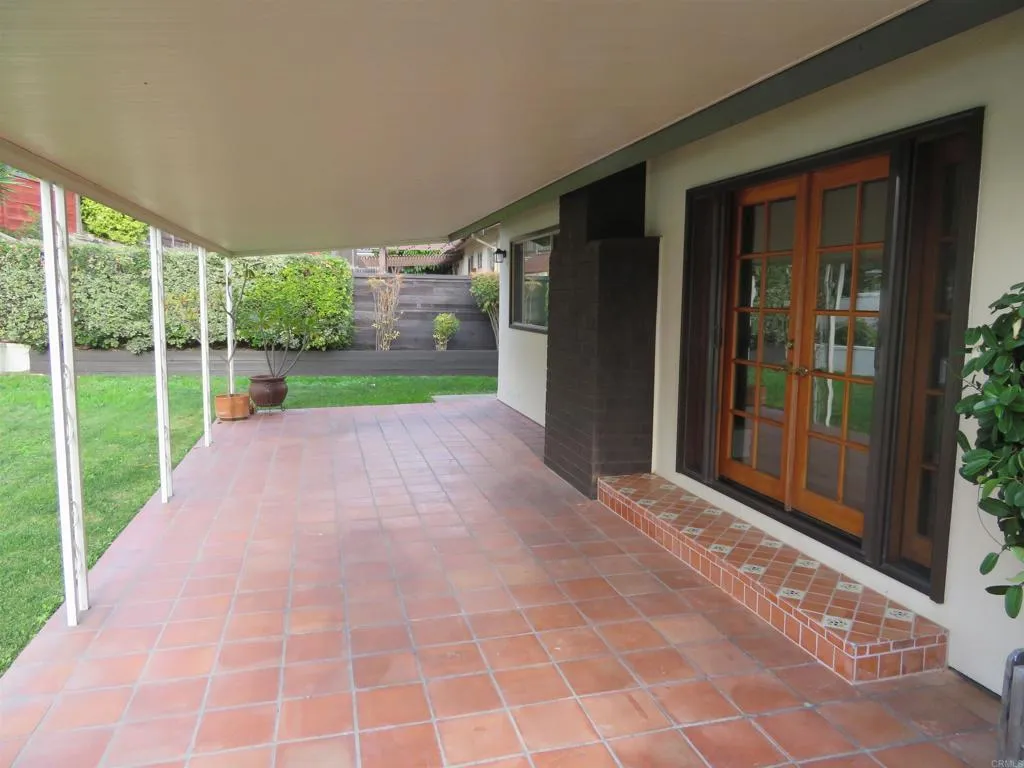 https://cdn.realtyfeed.com/cdn/127/306611392/1d08a1a6b859223ae2859fa995e6f7ab.webp