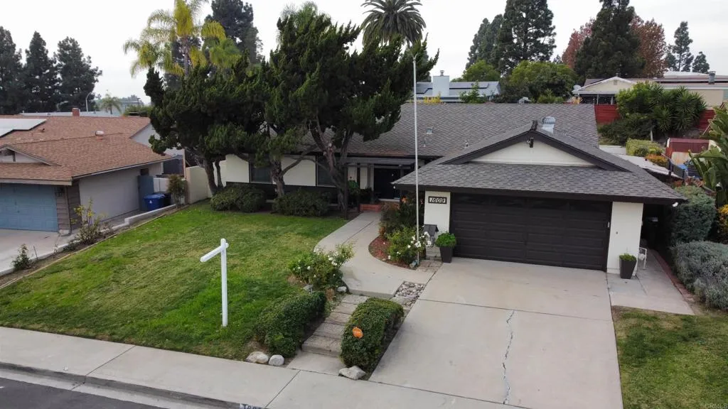 https://cdn.realtyfeed.com/cdn/127/306611392/d8b34e34b81260af04001472e816b1dd.webp
