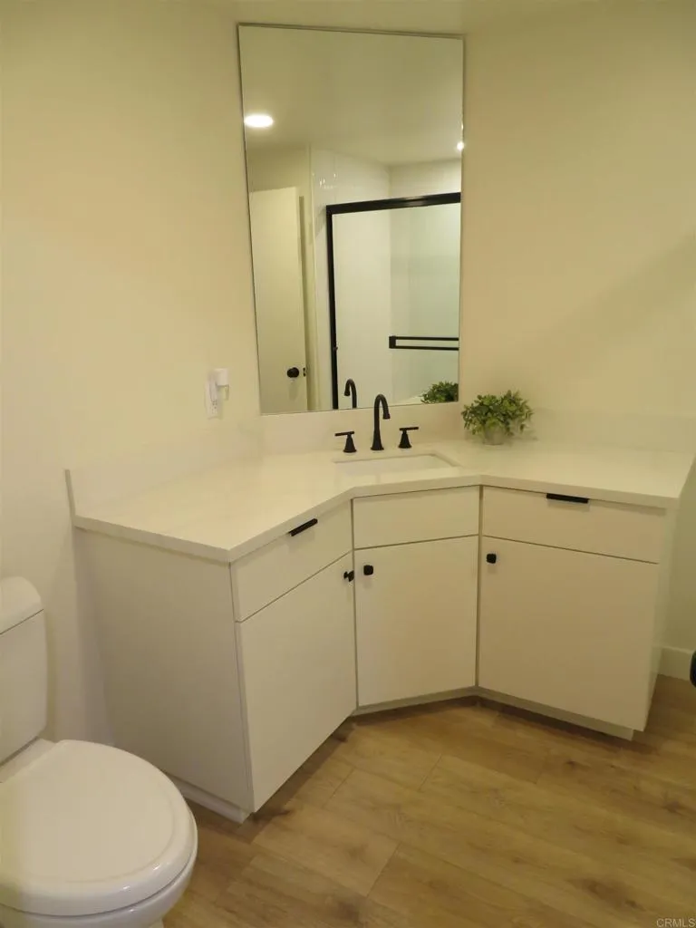 https://cdn.realtyfeed.com/cdn/127/306611392/de4839bc59546ac27f59a8af8b2fd4b9.webp