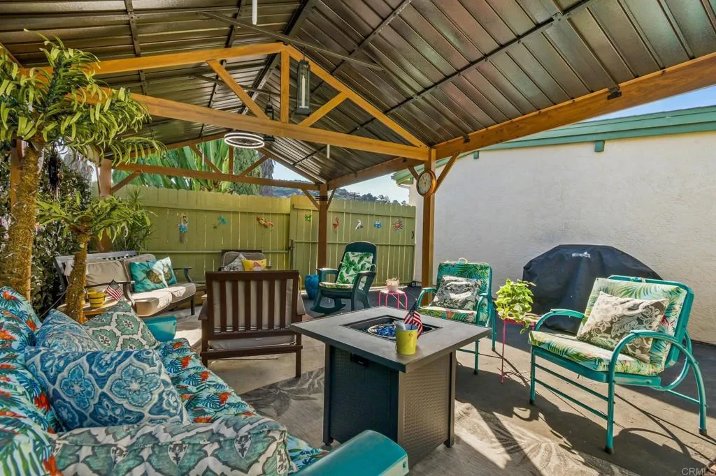 https://cdn.realtyfeed.com/cdn/127/306611534/27bf83f5caae94e1206736b355d6f057.webp