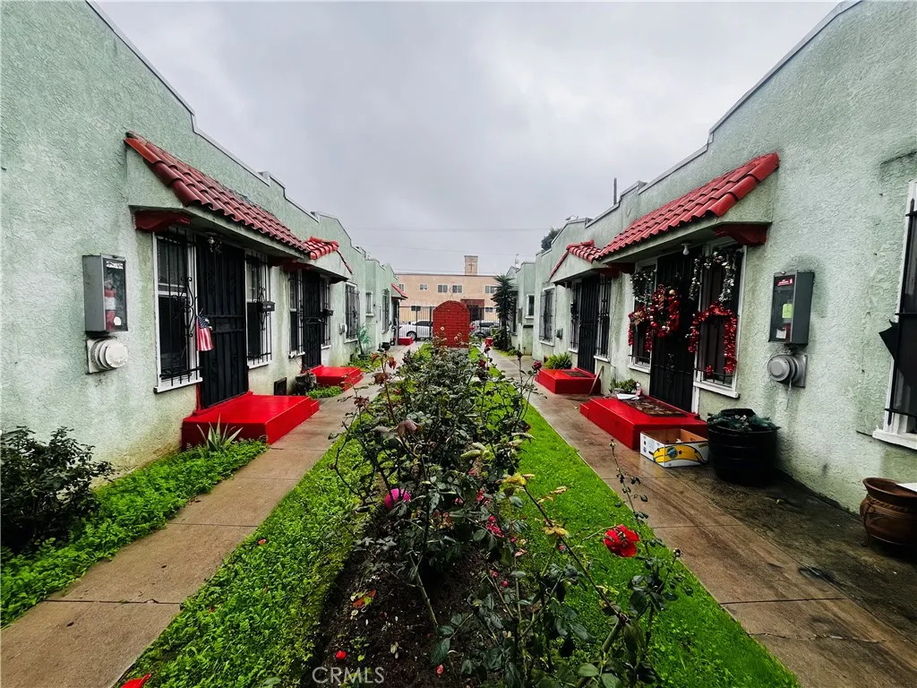 6325 S Figueroa Street, Los Angeles, CA 90003 - Photo 5 of 21, Los Angeles, CA