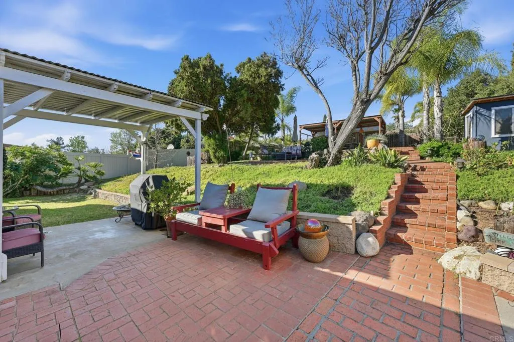 https://cdn.realtyfeed.com/cdn/127/306611649/4e32c50ac793e1299aa56f9a9691128c.webp