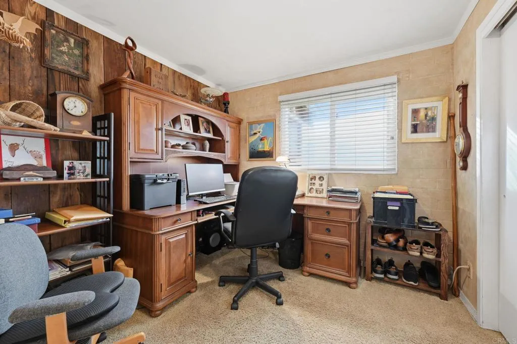 https://cdn.realtyfeed.com/cdn/127/306611649/9371890f8a8592e0052d0b2d7823bd65.webp