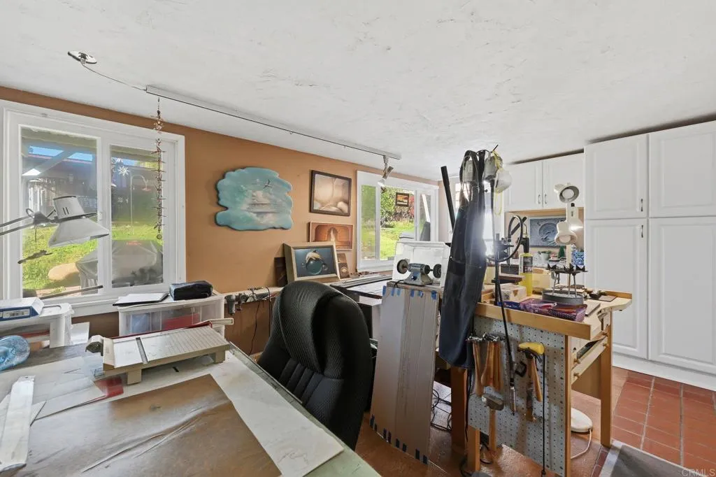 https://cdn.realtyfeed.com/cdn/127/306611649/b781b965ea1d797cc8e486e455f04f54.webp