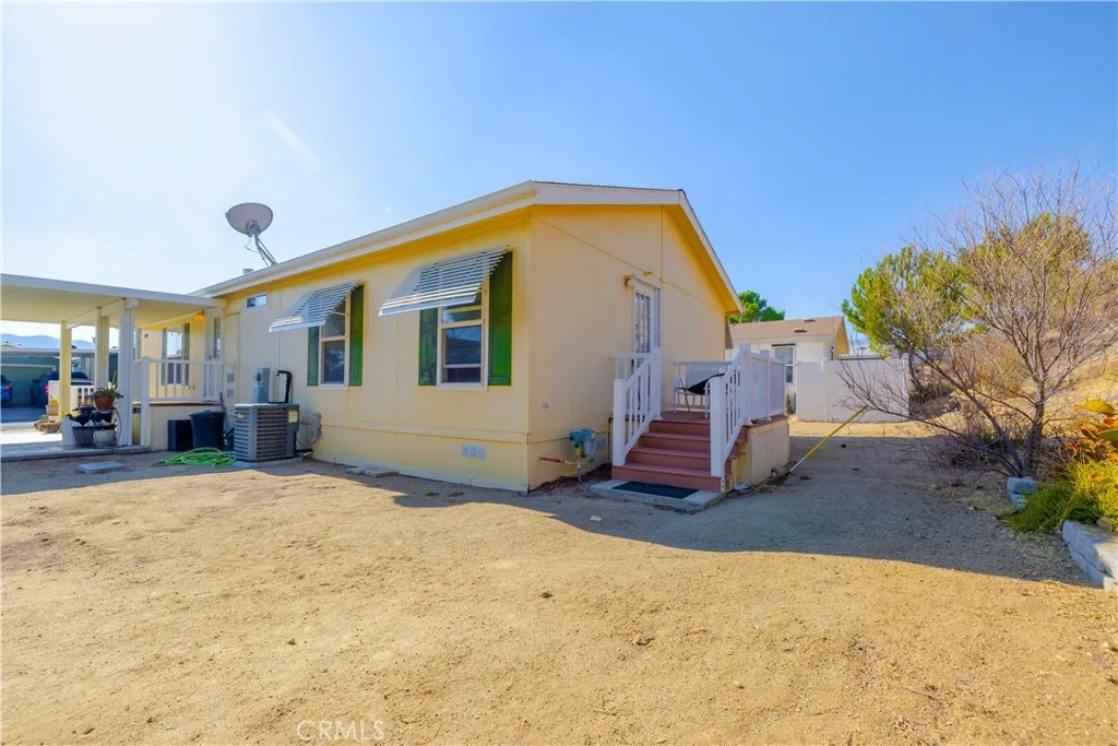 https://cdn.realtyfeed.com/cdn/127/306611683/0772392770b4c229e338d3b6a1e964b5.webp