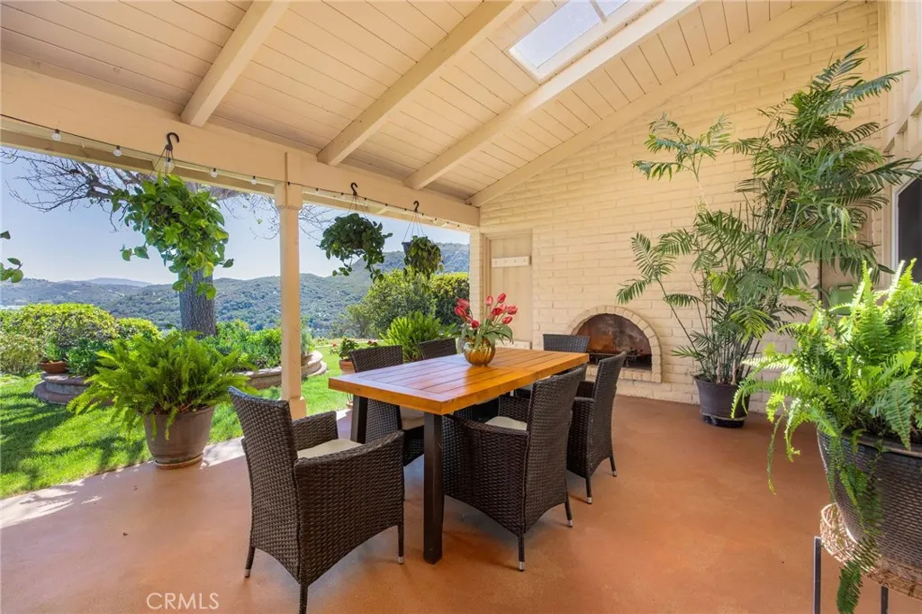 https://cdn.realtyfeed.com/cdn/127/306611725/b005309c97c32e30e69d44a3f561bb58.webp