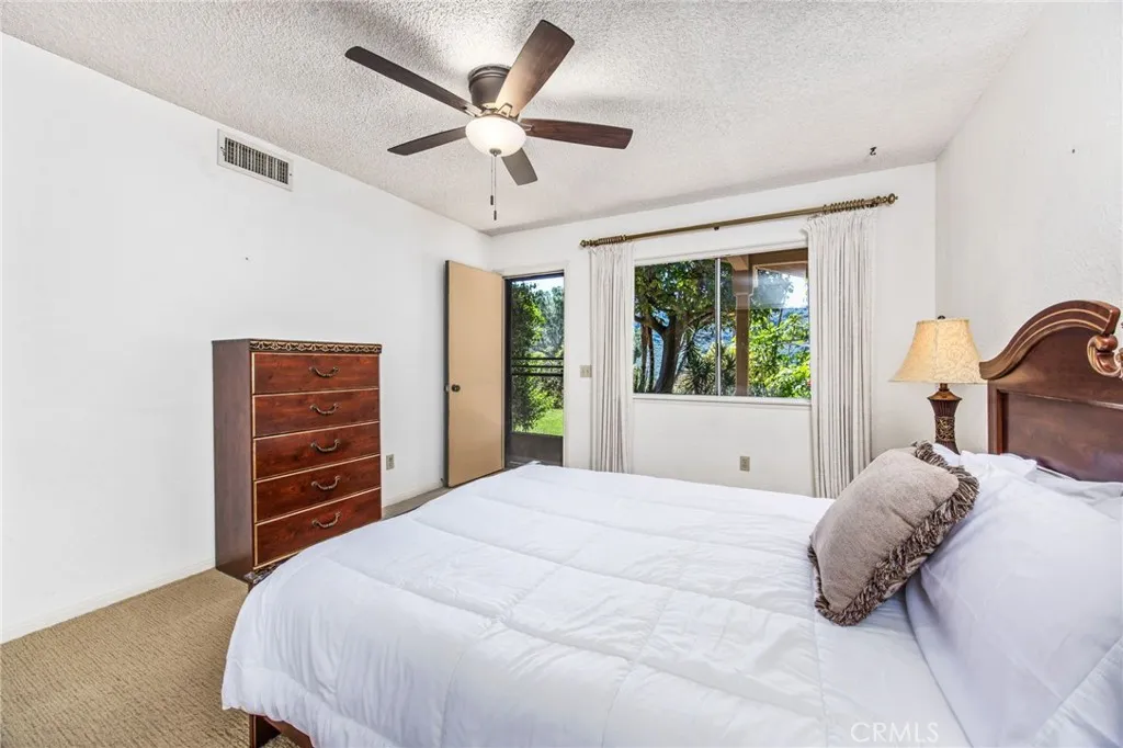 https://cdn.realtyfeed.com/cdn/127/306611725/ef020ac0197836beec5e56177aabf021.webp
