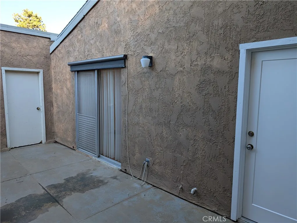 2851 Avenue J4, Lancaster, CA, 93536