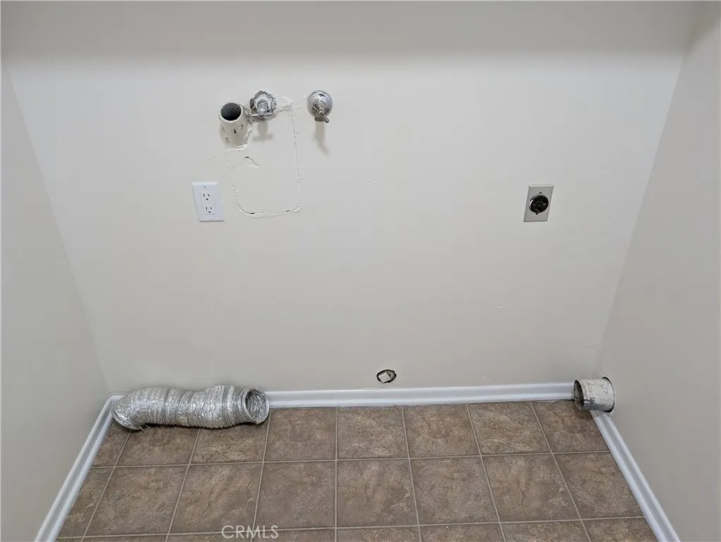 2851 Avenue J4, Lancaster, CA, 93536