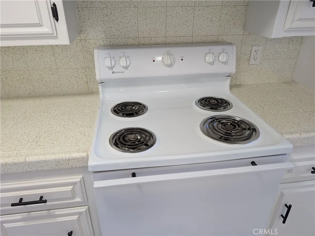 2851 Avenue J4, Lancaster, CA, 93536