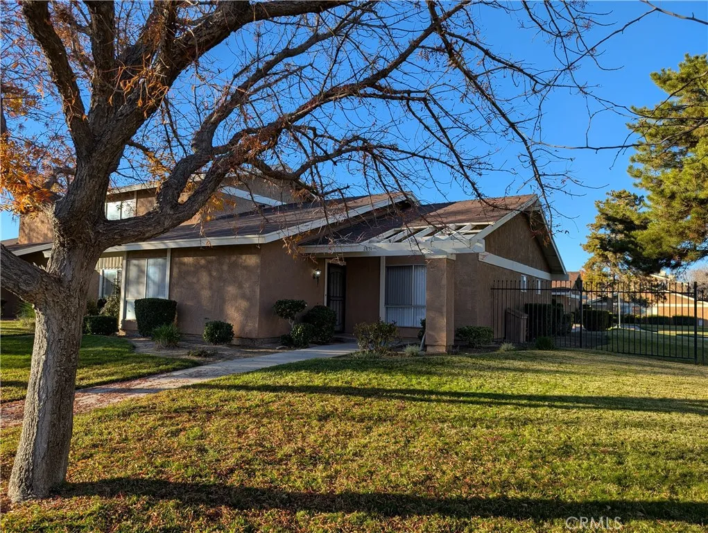 2851 Avenue J4, Lancaster, CA, 93536