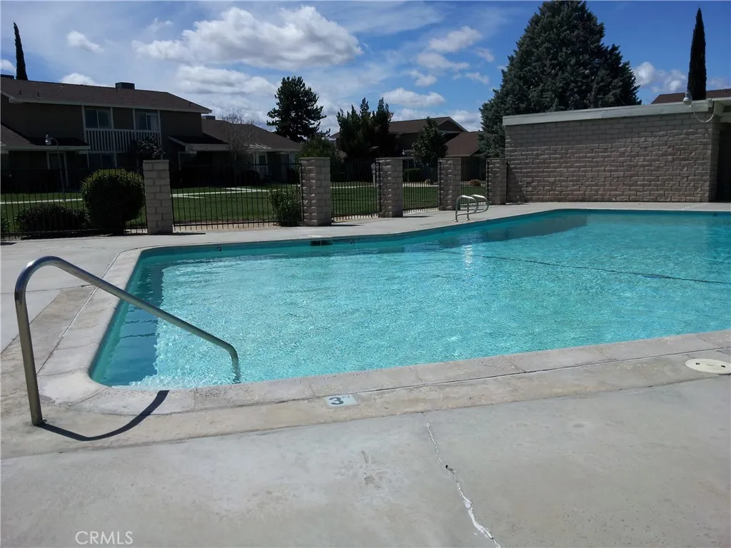 2851 Avenue J4, Lancaster, CA, 93536