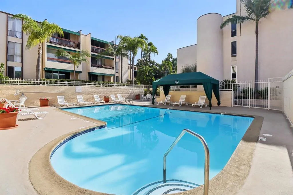 https://cdn.realtyfeed.com/cdn/127/306611872/24c4fff4772a7b5f04036c0773c653d9.webp