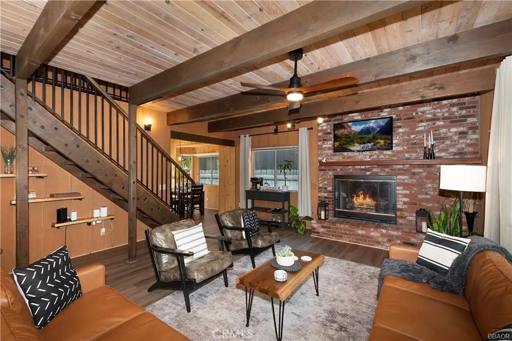 467 Woodside Drive, Big Bear City, CA 92314 - Photo 5 of 44, Big Bear City, CA