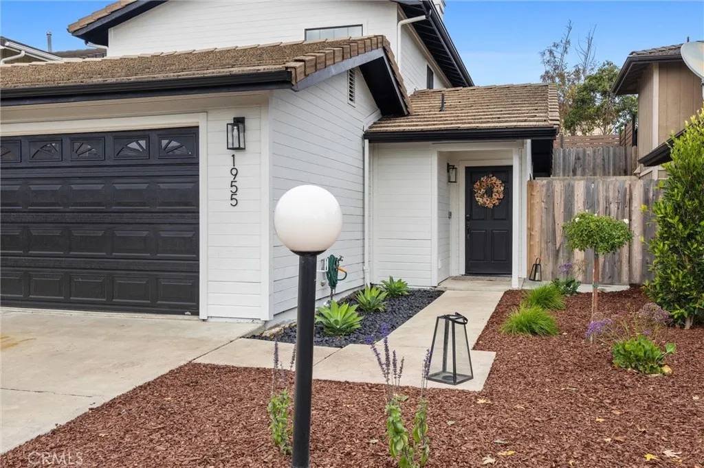 1955 Capistrano Court, Grover Beach, CA 93433