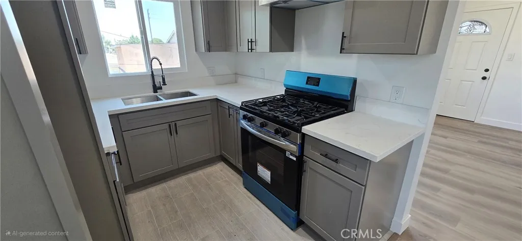 Los Angeles, CA 90002