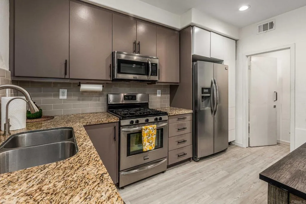 Photo #4: PTP2600095 Listing: Photo #4