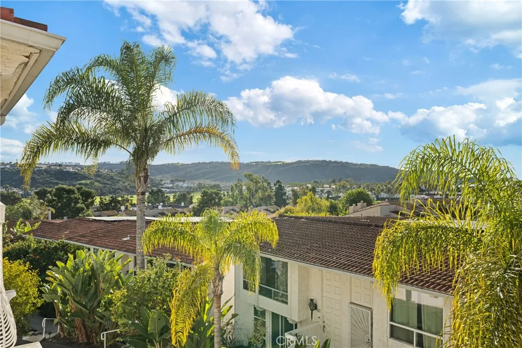 https://cdn.realtyfeed.com/cdn/127/306612039/59372370b4213b7533f009c1f98563e1.webp