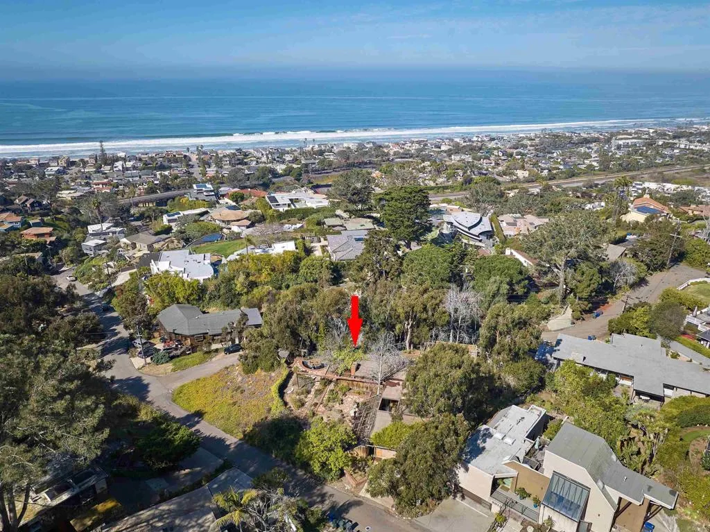 2029 Balboa Avenue, Del Mar, CA 92014 - Photo 3 of 10, Del Mar, CA
