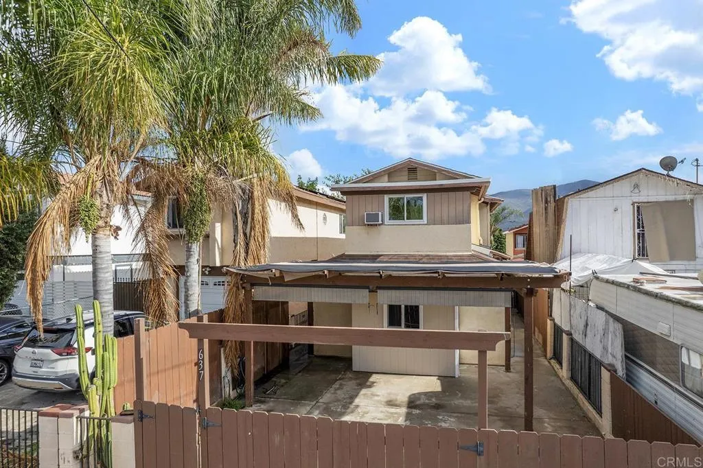https://cdn.realtyfeed.com/cdn/127/306612240/e00884627d622f498b46086d061c7ae5.webp