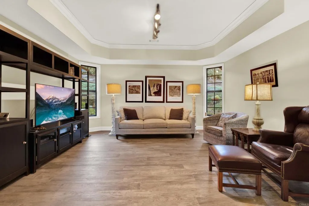 https://cdn.realtyfeed.com/cdn/127/306612250/0041e35aeb5a37c866e25a0f3bb13c37.webp