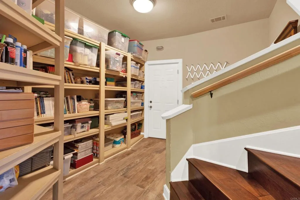 https://cdn.realtyfeed.com/cdn/127/306612250/1e6e0d33491371972ff5cff1d416f7f8.webp