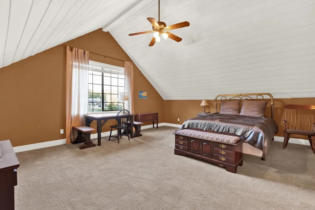 https://cdn.realtyfeed.com/cdn/127/306612250/64b126fcab0b478f4c0b68f872b848c3.webp