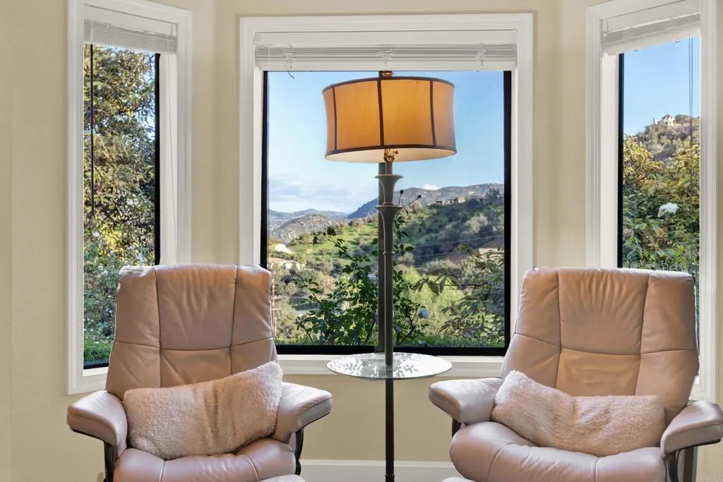 https://cdn.realtyfeed.com/cdn/127/306612250/a90094525c57c3841a2c0a4dc7b9f566.webp