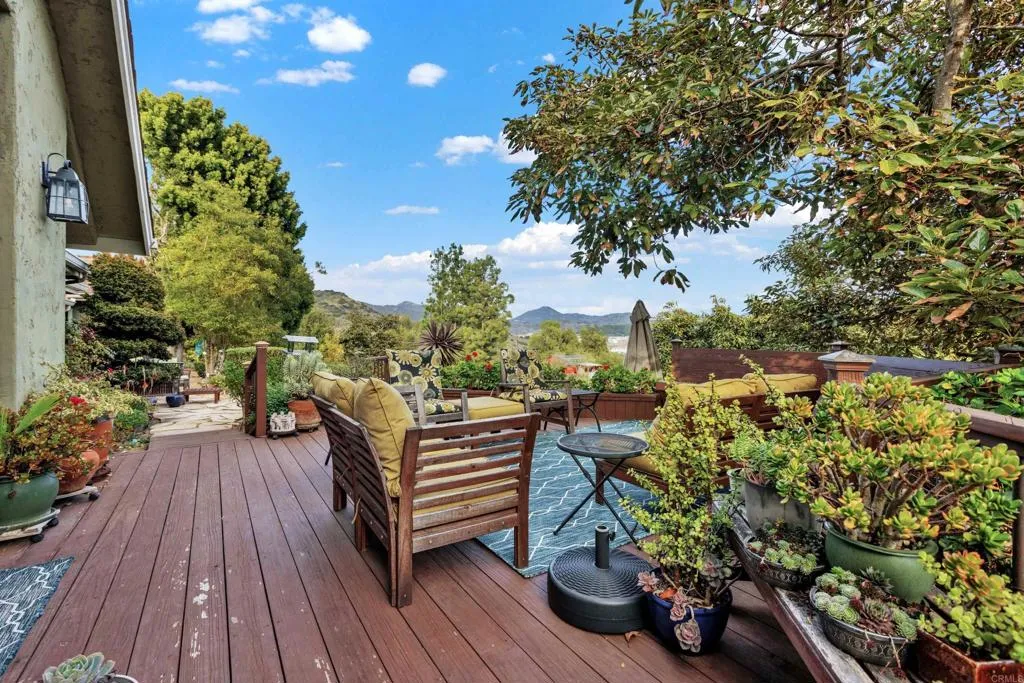 https://cdn.realtyfeed.com/cdn/127/306612250/af3d43664453ba995a7e8fbd804a849a.webp